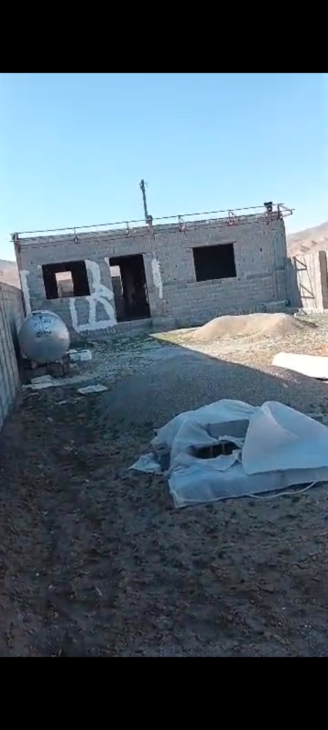 زمین ویلایی ۳۰۰ متری ۷۰ متر زیربنا